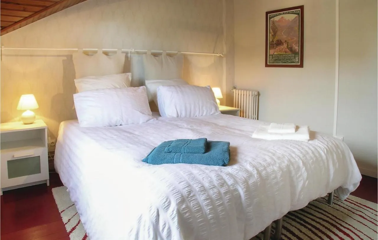 3 Bedroom Nice Home In Lahitte Toupiere Holiday home Lahitte-Toupiere